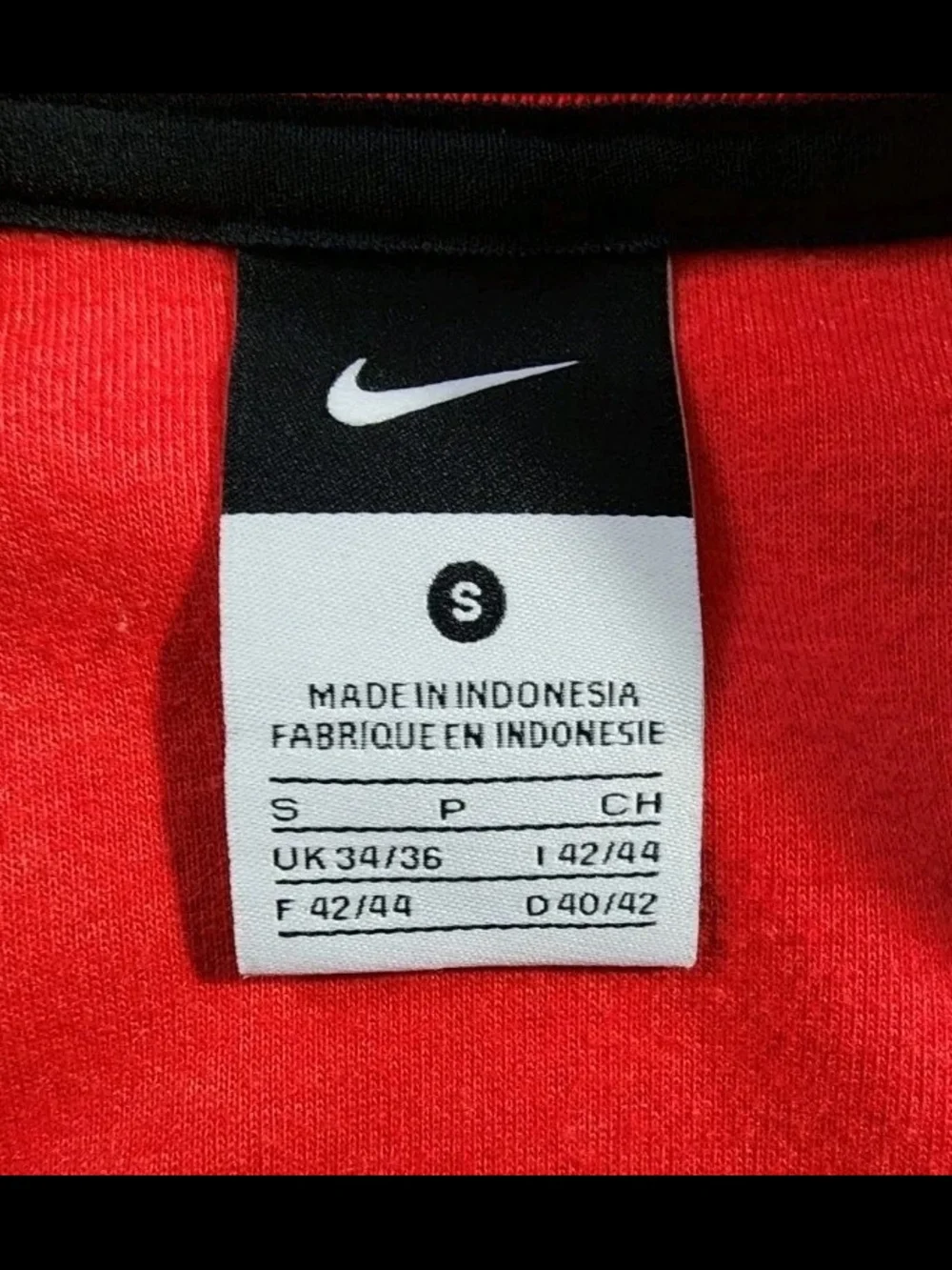 NIKE MANCHESTER UNITED SOCCER TRAINING TRACK JACKET TOP SIZE SMALL RED